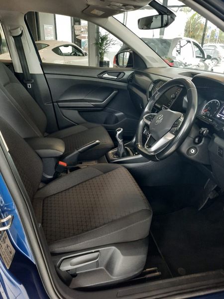 2022-Volkswagen-T-Cross-10-TSI-Comfortline_6