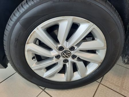 2022-Volkswagen-T-Cross-10-TSI-Comfortline_8