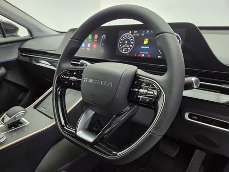 2026-Omoda-C5-15T-Elegance-X_10
