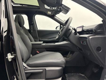 2026-Omoda-C7-16T-Luxury_10
