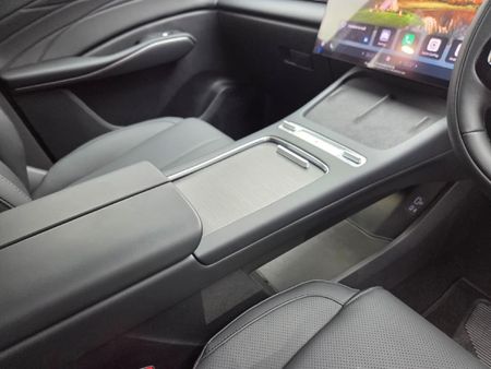 2026-Omoda-C7-16T-Luxury_13