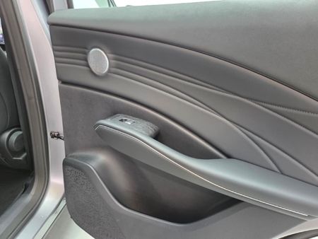 2026-Omoda-C7-16T-Luxury_14