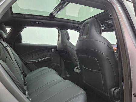 2026-Omoda-C7-16T-Luxury_15