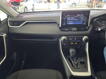 2019-Toyota-RAV4-20-GX-Auto_19
