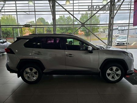 2019-Toyota-RAV4-20-GX-Auto_5