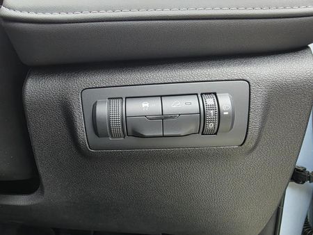 2026-Chery-Tiggo-Cross-15T-Me-DCT-Auto_17