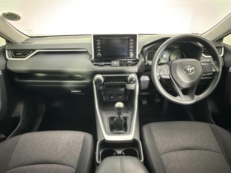 2019-Toyota-RAV4-20-GX_1