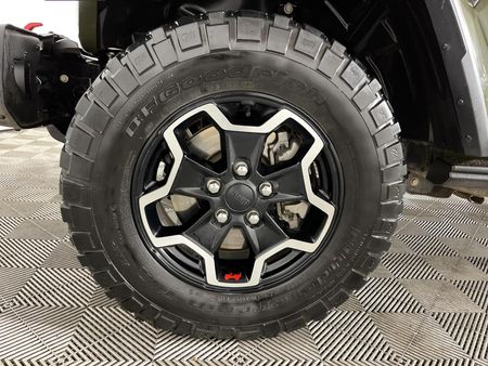 2022-Jeep-Gladiator-Rubicon-36-4x4-Auto-Double-Cab_4