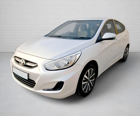 2018-Hyundai-Accent-16-GLS-Fluid_3
