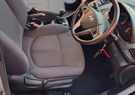 2018-Hyundai-Accent-16-GLS-Fluid_5