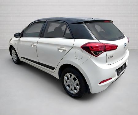 2018-Hyundai-i20-12-Motion_1