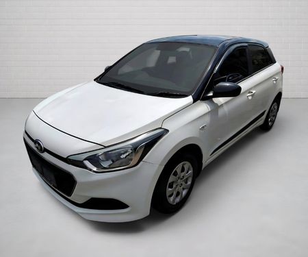 2018-Hyundai-i20-12-Motion_3