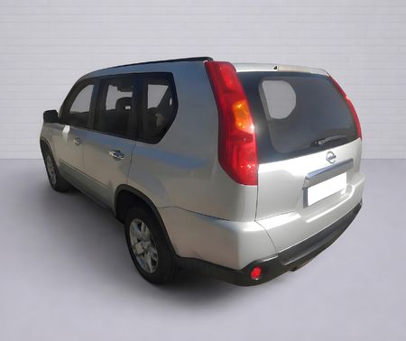 2010-Nissan-X-Trail-25-SE-4x4_1