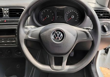 2022-Volkswagen-Polo-Vivo-14-Trendline-5-dr_7