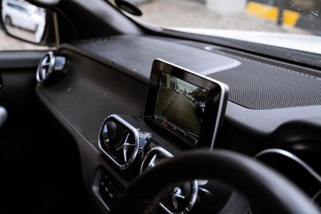 2020-Mercedes-Benz-X-Class-X250d-4x4-Progressive_13