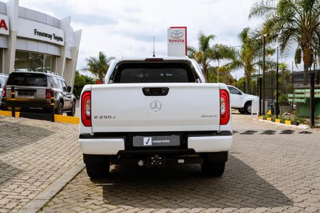 2020-Mercedes-Benz-X-Class-X250d-4x4-Progressive_5