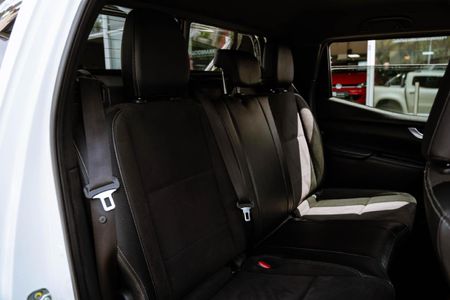 2020-Mercedes-Benz-X-Class-X250d-4x4-Progressive_8