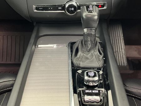 2020-Volvo-XC60-D4-Inscription-Auto-AWD_9
