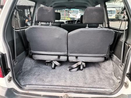 2000-Toyota-Condor-7-SEATER-Condor_11