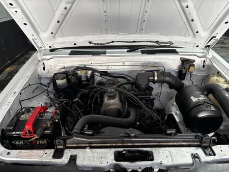 1995-Nissan-1-Tonner-18-SWB-Single-Cab_12