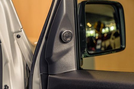 2021-Suzuki-Jimny-15-GLX-Auto_14