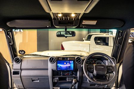 2025-Toyota-Land-Cruiser-79-45-D-Double-Cab_14