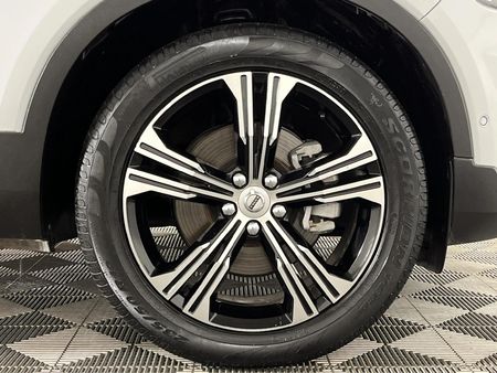 2020-Volvo-XC40-D4-Inscription-AWD-Auto_5