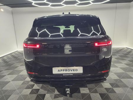 2023-Land-Rover-Range-Rover-Sport-30D-Dynamic-HSE-D350_9