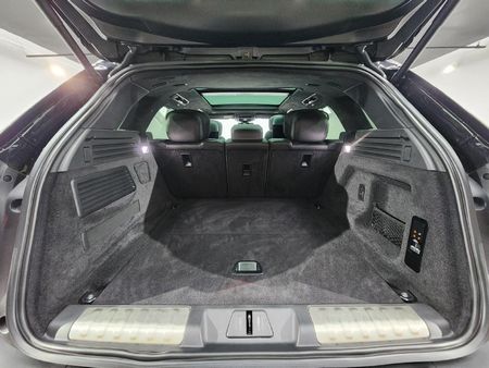 2023-Land-Rover-Range-Rover-Sport-30D-Dynamic-HSE-D350_18
