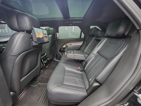 2023-Land-Rover-Range-Rover-Sport-30D-Dynamic-HSE-D350_3