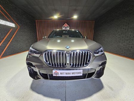 2022-BMW-X5-xDrive30d-M-Sport_4