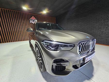 2022-BMW-X5-xDrive30d-M-Sport_5