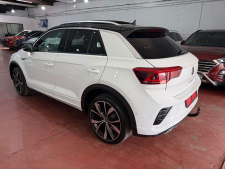 2025-Volkswagen-T-Roc-20-TSI-4M-Rline-DSG_10