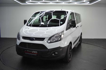 2013-Ford-Tourneo-Custom-22-TDCi-Ambiente-SWB_17