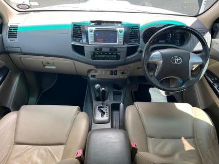 2012-Toyota-Fortuner-30-D-4D-4x4-Auto_15