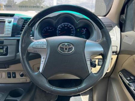 2012-Toyota-Fortuner-30-D-4D-4x4-Auto_19