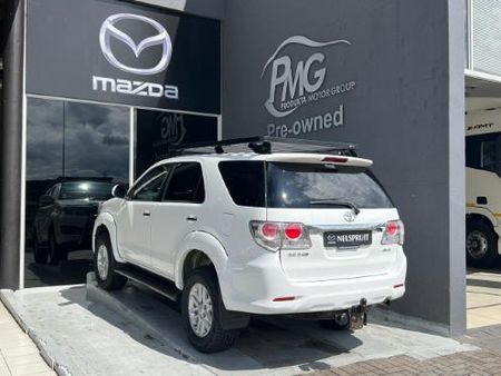 2012-Toyota-Fortuner-30-D-4D-4x4-Auto_4