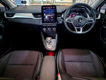 2025-Renault-Captur-13T-Intens-EDC_11