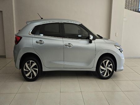 2026-Toyota-Starlet-Cross-15XR_3