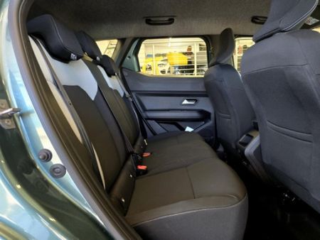 2026-Renault-Duster-13T-Intens-EDC_2