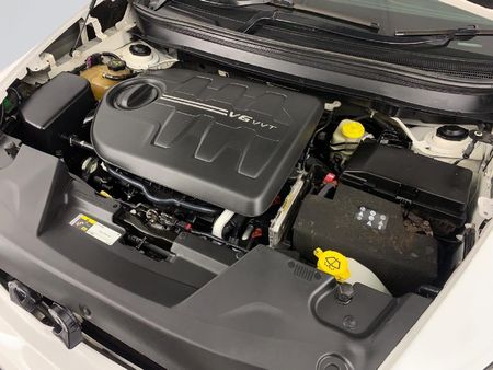 2015-Jeep-Cherokee-32-Limited-AWD-Auto_19