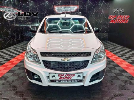 2016-Chevrolet-Utility-14-AC_1