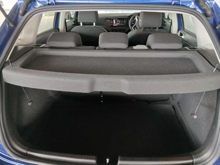 2025-Volkswagen-Polo-10-TSI-Life_8