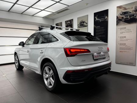 2022-Audi-Q5-Sportback-quattro-S-Line-Auto-40-TDI_4