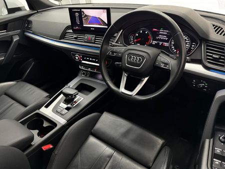 2022-Audi-Q5-Sportback-quattro-S-Line-Auto-40-TDI_6