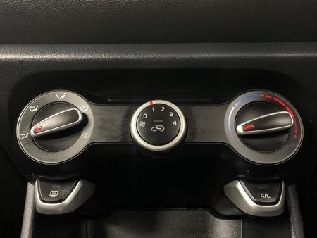2021-Kia-Picanto-10-Style-Auto_11