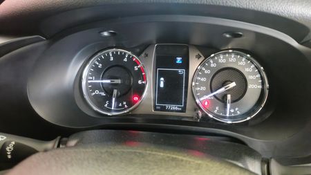 2025-Toyota-Hilux-24-GD-6-Raider-4x4-Auto-Double-Cab_10
