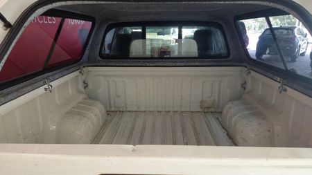 2025-Toyota-Hilux-24-GD-6-Raider-4x4-Auto-Double-Cab_16