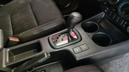 2025-Toyota-Hilux-24-GD-6-Raider-4x4-Auto-Double-Cab_18