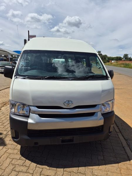 2019-Toyota-Quantum-25-D-4D-Sesfikile-16-seat_9
